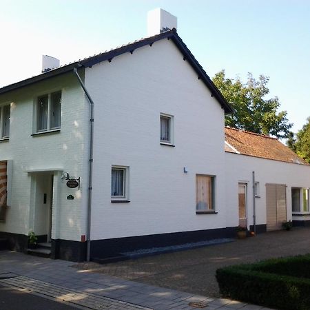 荷兰恩格伦住宿加早餐酒店 Stevensweert 外观 照片